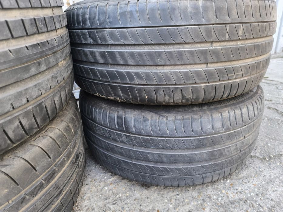 2xGoodyear 275 40 18 și 2xMichelin 245 45 18