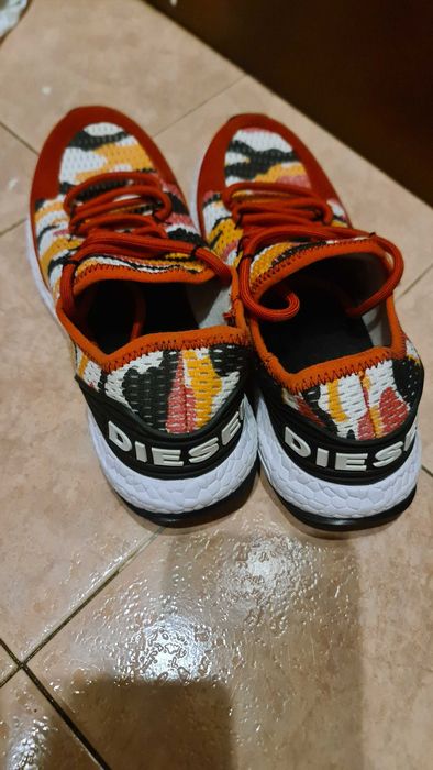 НОВИ Маратонки DISEL