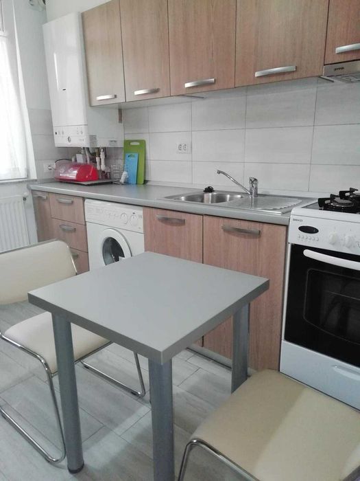 inchiriez garsoniera zona centrala