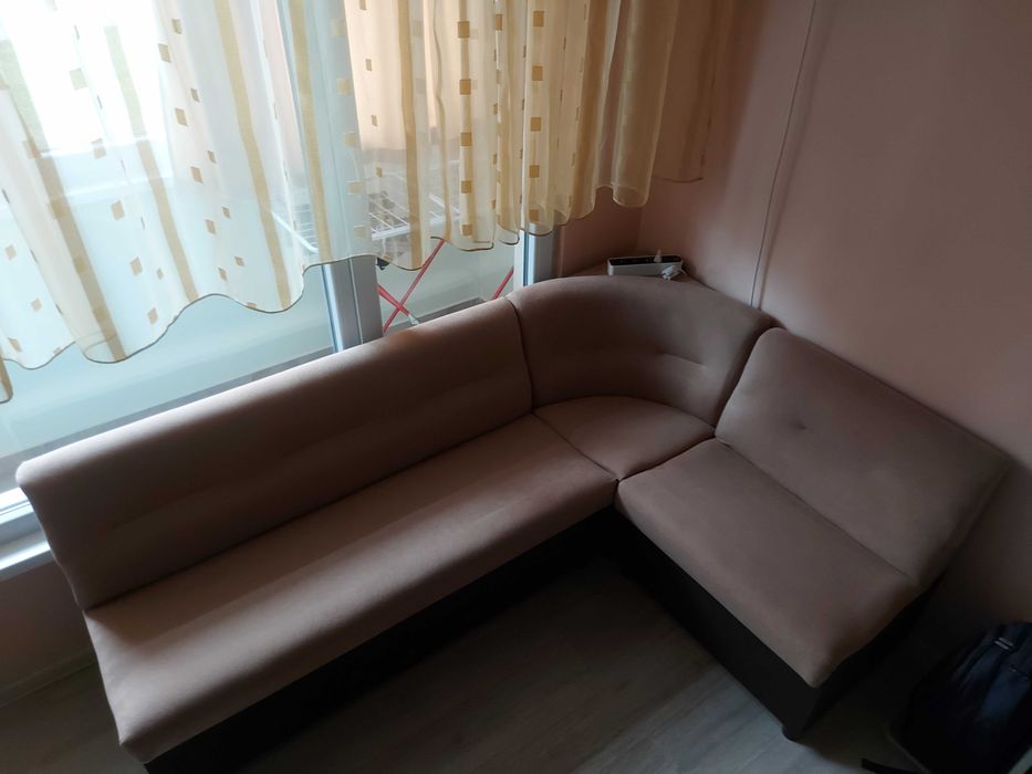 Диван ъглов - в кафяво и бежово