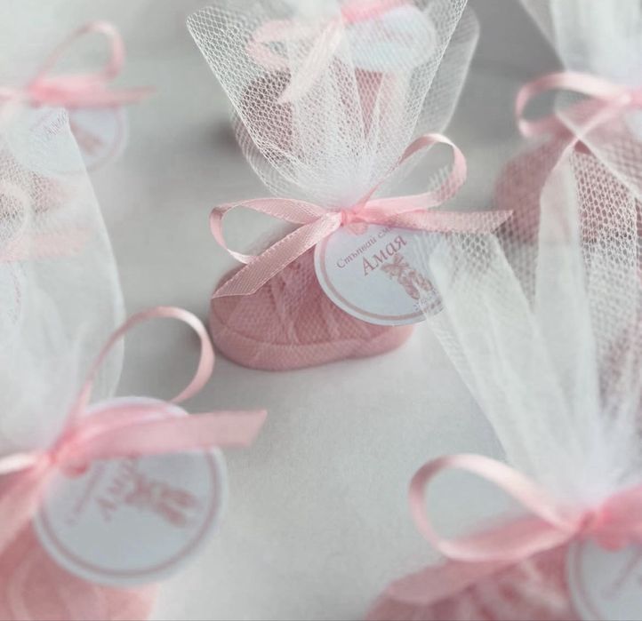 Подаръци за гости за кръщене, погача, рожден ден/карти за наричане/