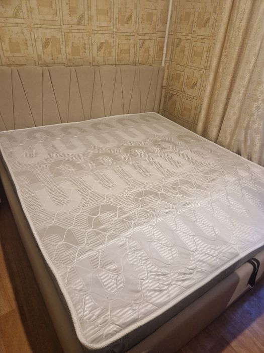 Продам матрас новый