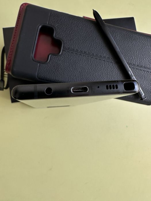 Смартфон Samsung Galaxy Note 9