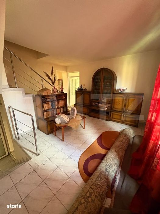 Casa de vanzare P+1+M, 400 mp, teren 630 mp, zona Stefanesti