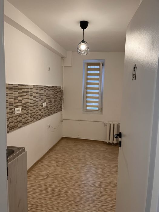 Inchiriere garsoniera Piata Sudului pt firma/birouri