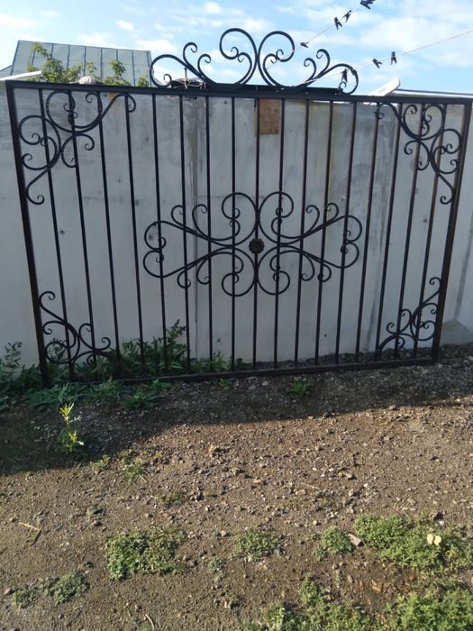 Заборы продам новые 100000