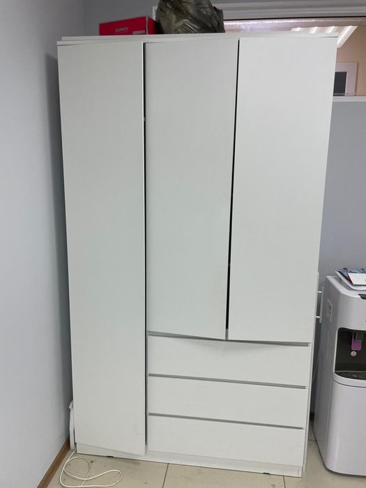 Продам шкаф в отличном состоянии