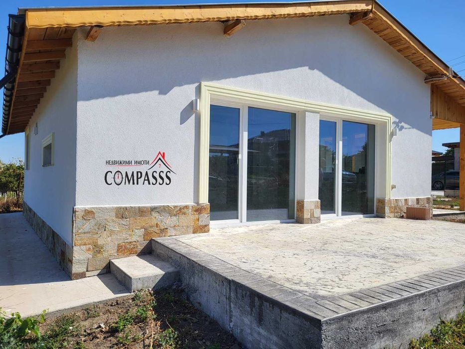 с. Паскалево, обл. Добрич, къща ново строителство с двор 130000евро!