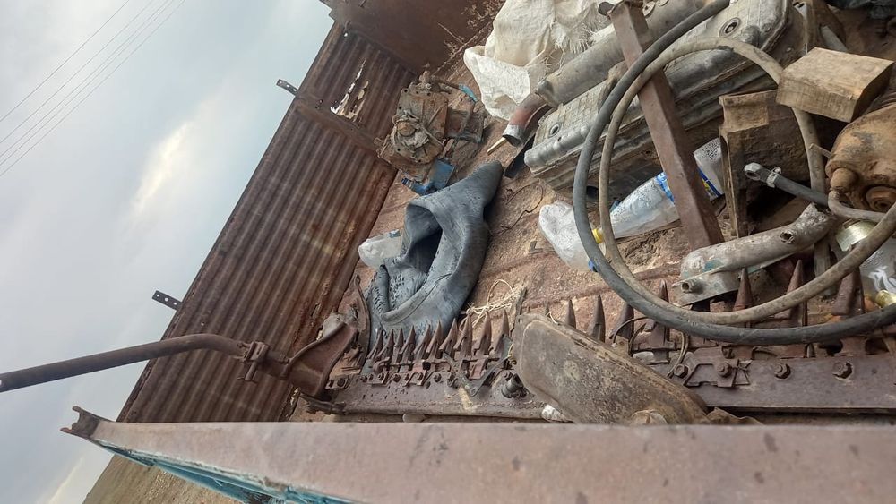 Продам трактор мтз