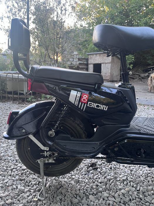 Электроскутер SK-8