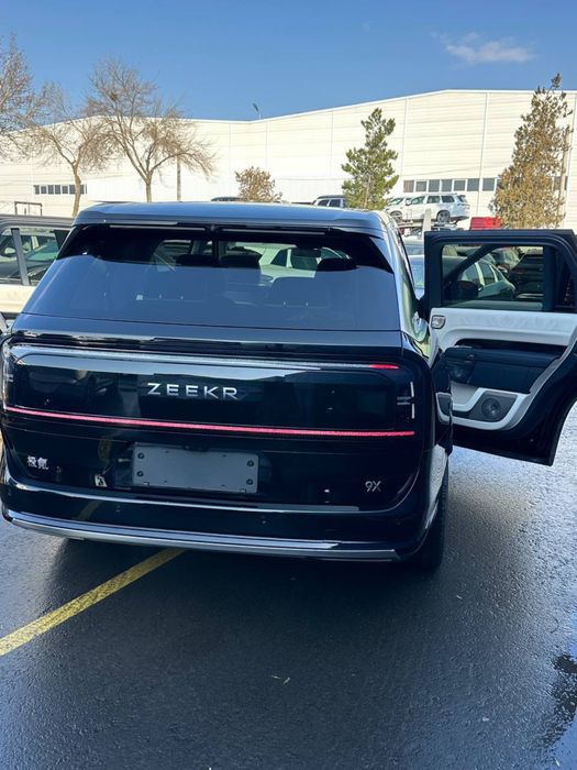 Zeekr 9 x ultra 70 kv