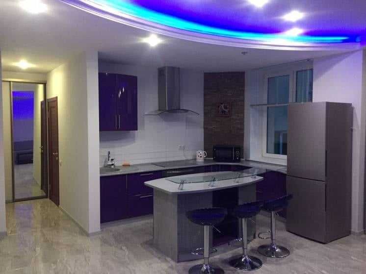 Дава се под наем Двустаен апартамент в София, Център - 65 кв.м за 418.2 € - Снимка #1