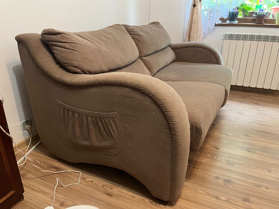 Canapea extensibila cu funcție de pat 2+1