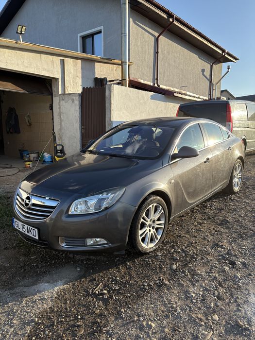 Opel insignia 2011 182 000 km