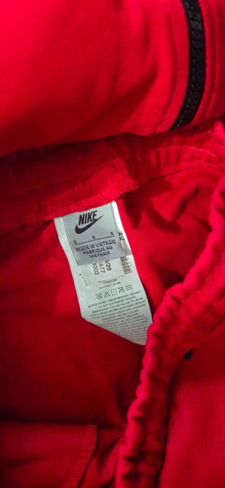 Trening NIKE Tech Fleece Red