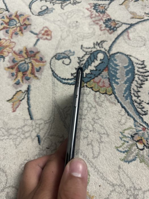 Продаю iPhone 11 Pro в идеальном состоянии