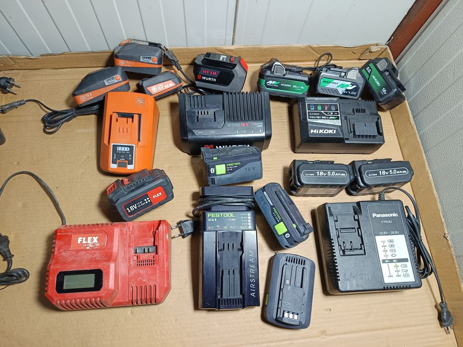 Statie de încărcare Makita încărcător Hikoki Panasonic Ridgid Viega  Fein acumulator Senco Flex  Festool baterie Bosch