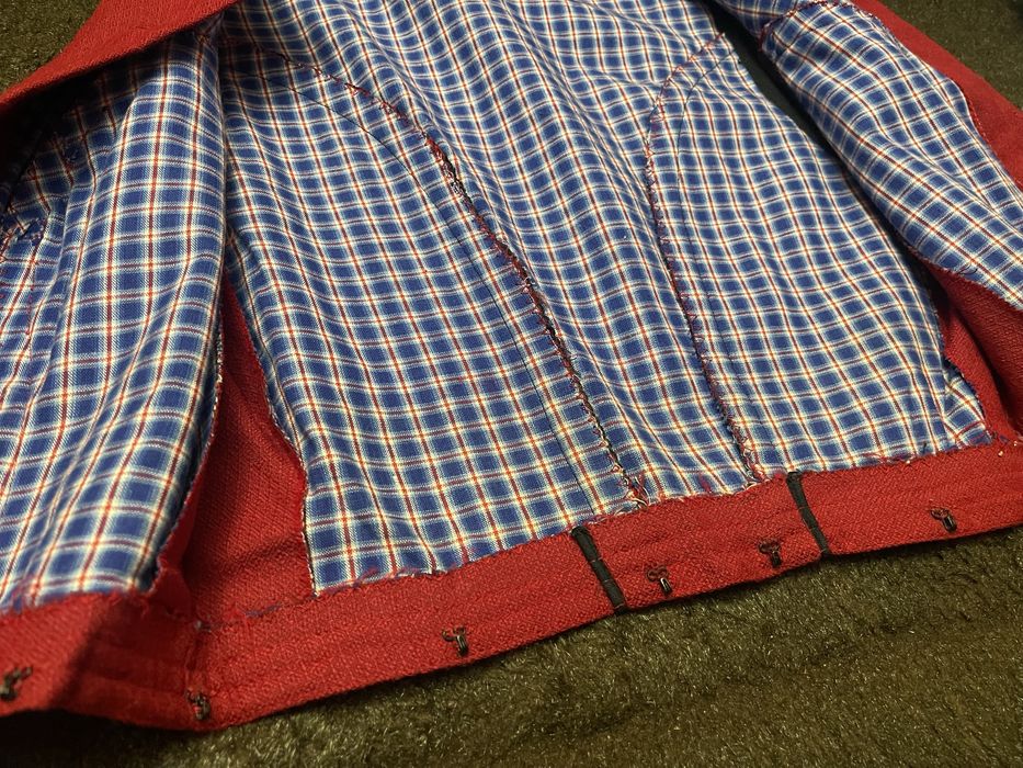 Vesta costum traditional