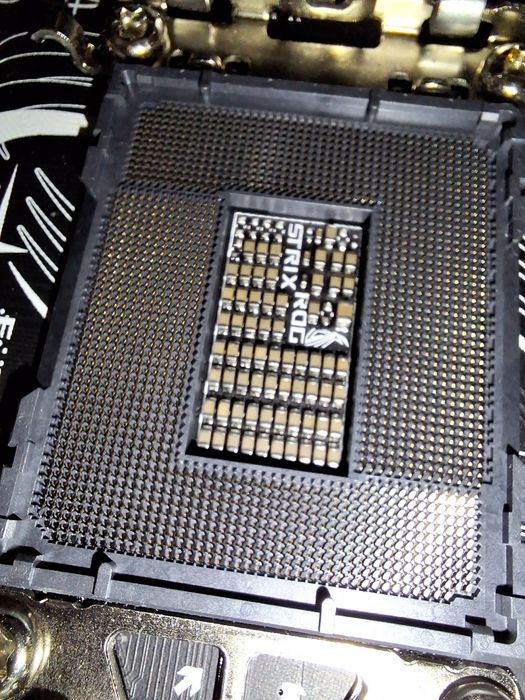 Asus ROG STRIX B760-G Gaming WIFI D5