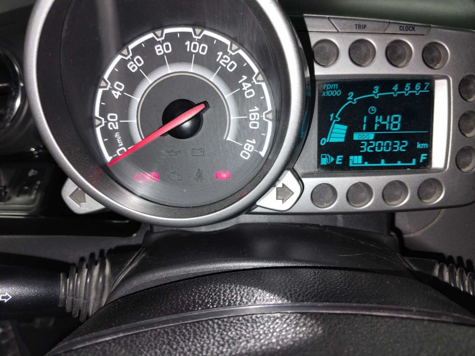 Spark 2012 prabeg 340min srochna sotiladi 4900