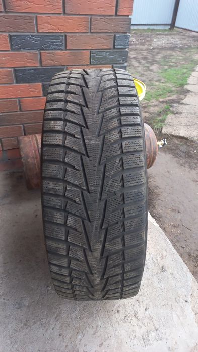 Toyota Hilux шины с диском