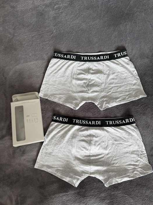 Trussardi set 2 boxeri gri cu banda neagra marimea M noi originali