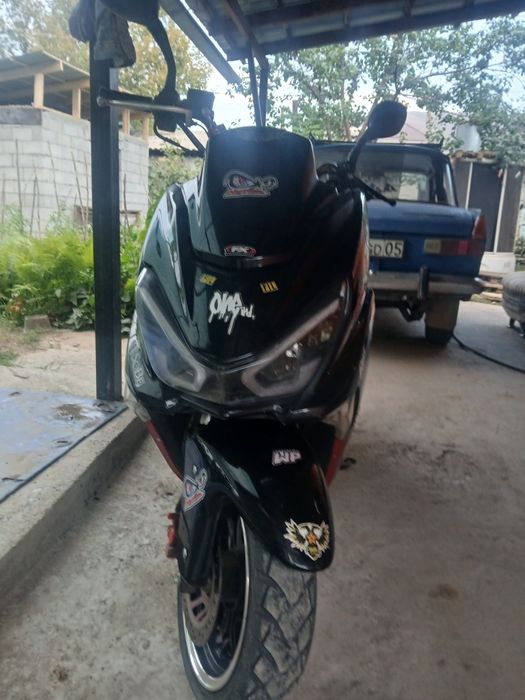 Продам мопед макси