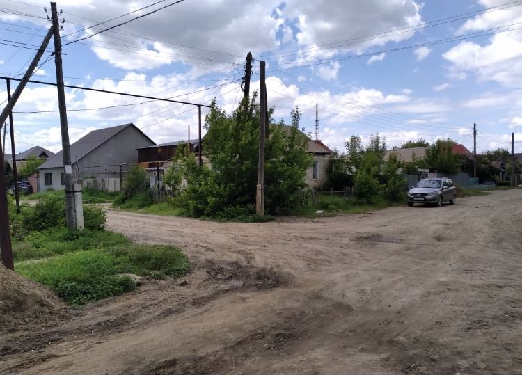 Продам участок в центре или как дом