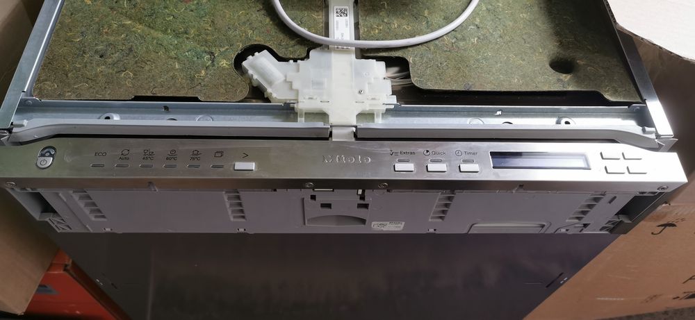 Посудомоечная машина Miele