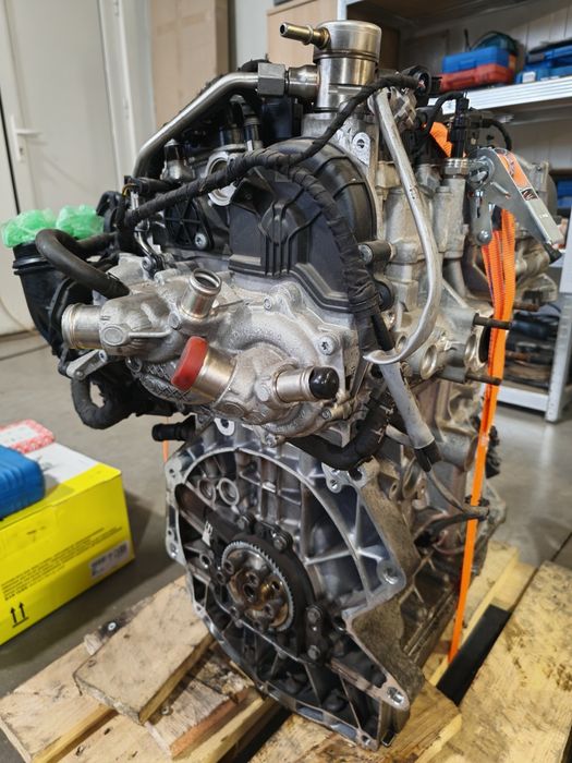 VW 1.5 TSI ACT T-ROC двигател – окомплектован  – за ремонт / донор