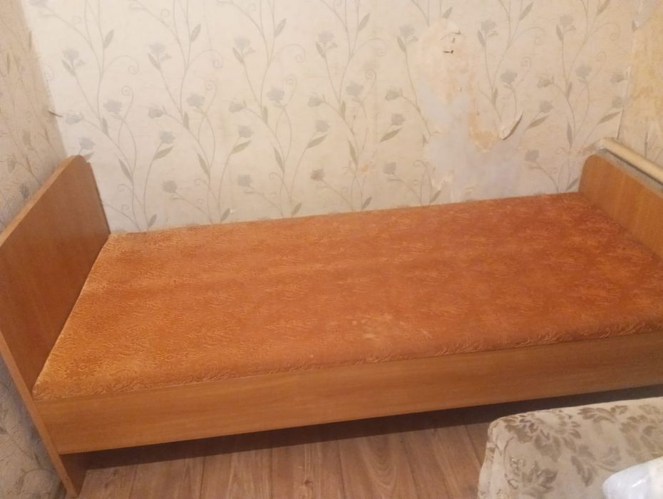 Продам кровать..