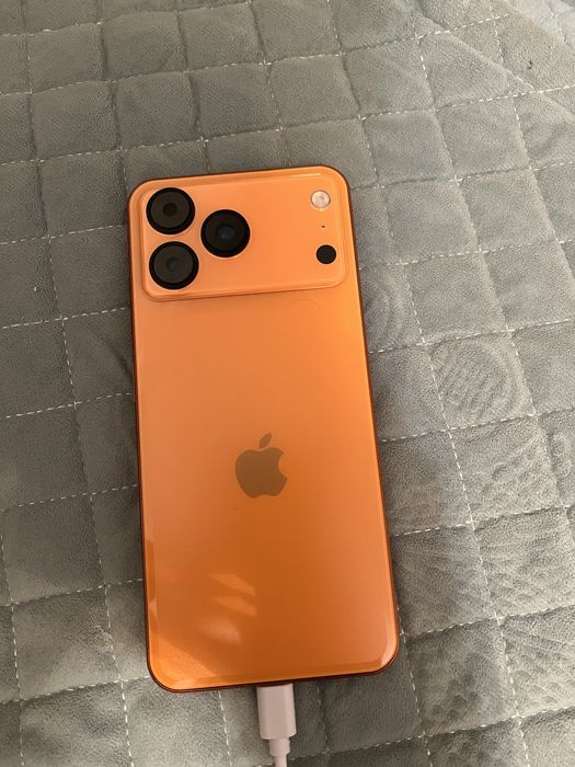 Продам телефон новый