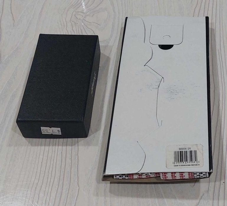 Подтяжки и бабочка