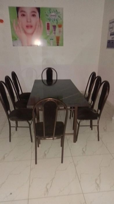 Сифатли ва янги стол стуллар сотилади