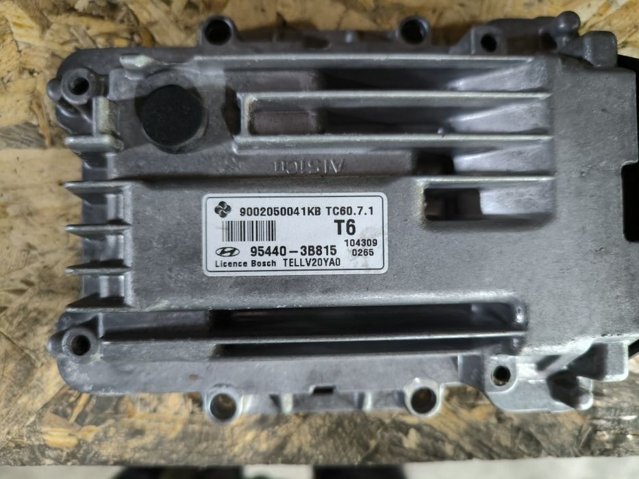 Компютър за скоростна кутия за Hyundai ix35 2.0crdi