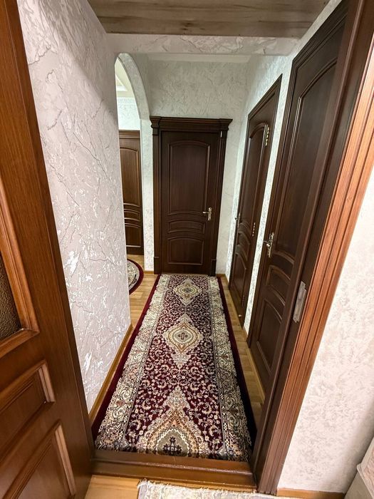 3 xonali uy sotiladi