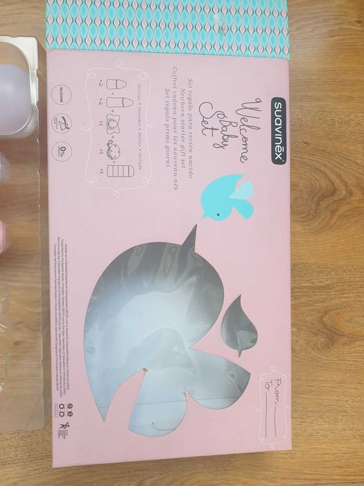 Set 4 biberoane Suavinex Welcome Baby + dozator