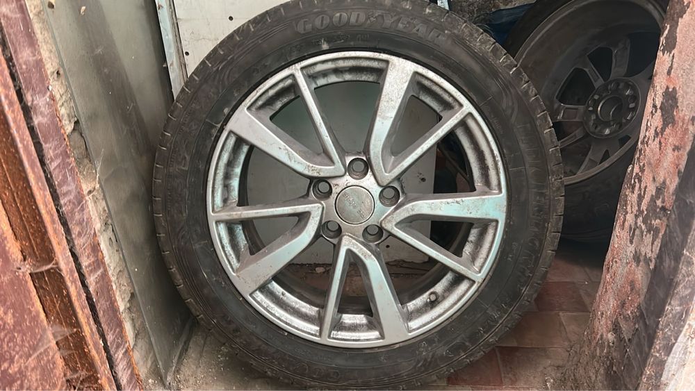 продам колеса,срочная продажа