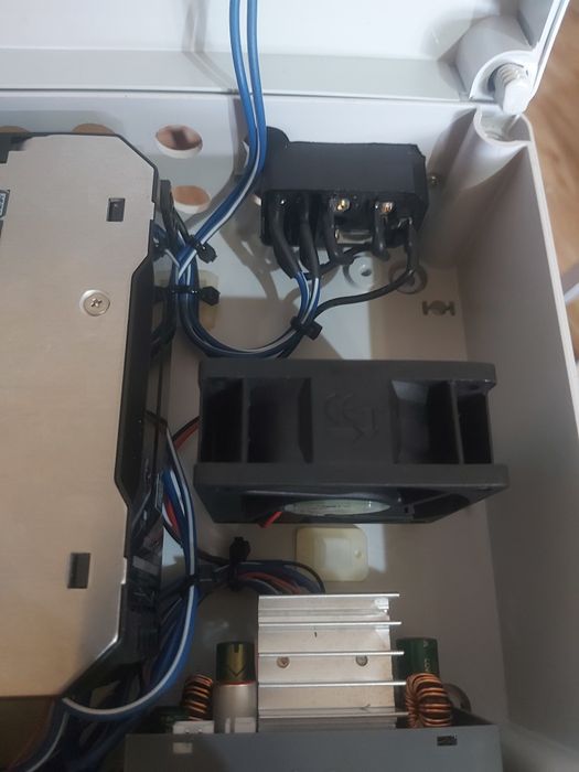 Sursă Profesională Laborator 0-32V / 5A – Omron & Sunon – Quick Charge PD