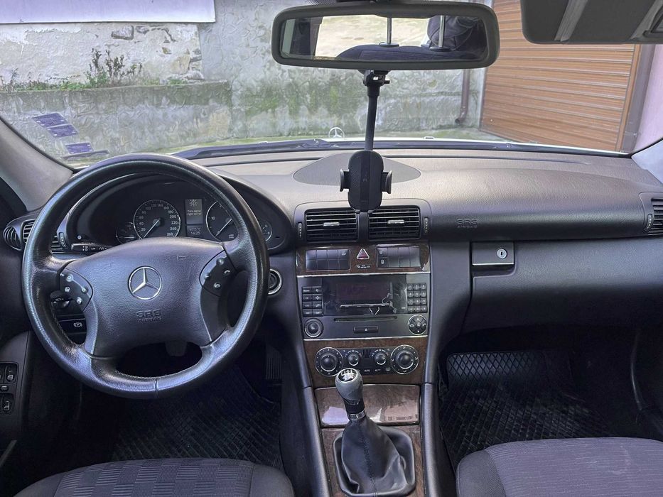 Mercedes-Benz C 220 2.2 CDI