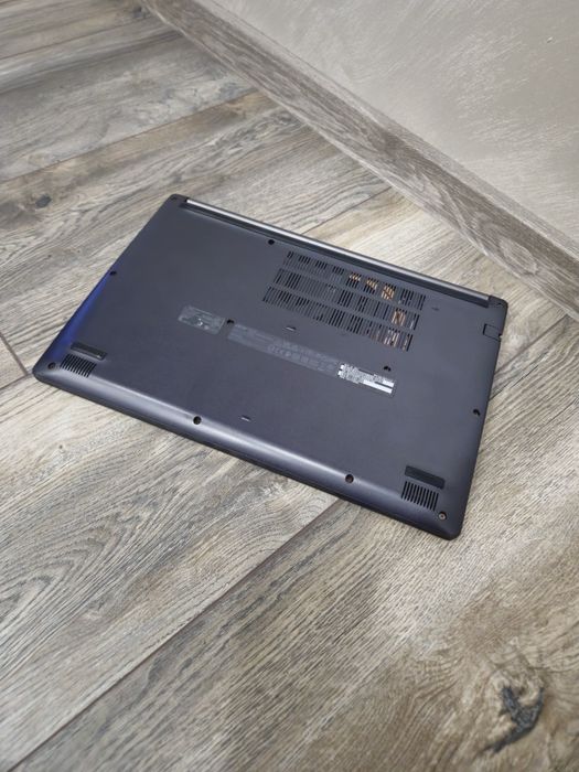 Acer Aspire 5 – AMD, вградена графика – Отлично състояние