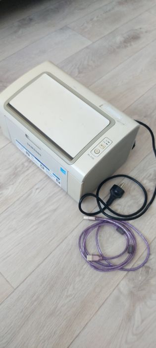 Продаётся лазерный принтер Samsung МL-2165