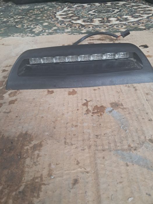 На приора задний стоп продаётся