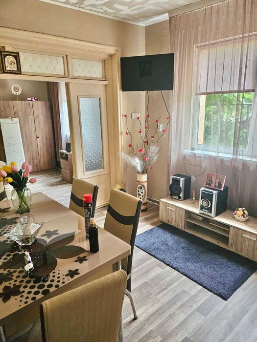 Продава се Къща в с. Алтимир, Област Враца - 108 кв.м за 519 €/кв.м - Снимка #3