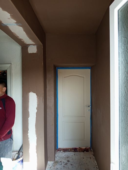 Ofer servicii renovări construcții