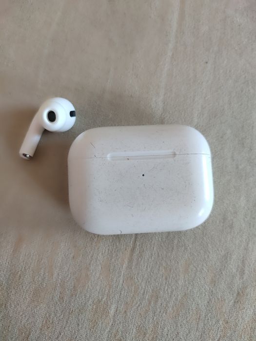 беспроводные наушники Apple