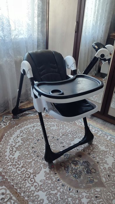 Продается стульчик для кормления