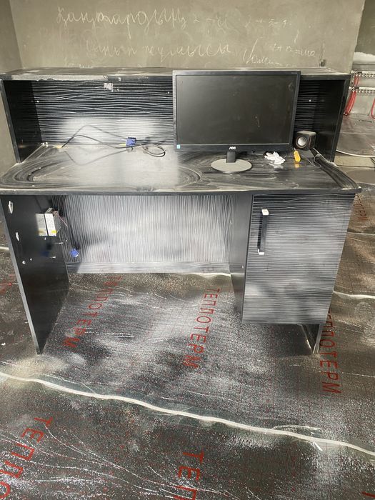 Офисное мебель на ресепшн