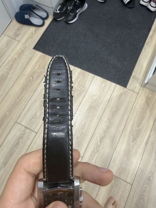 Продаю Часы Romanson