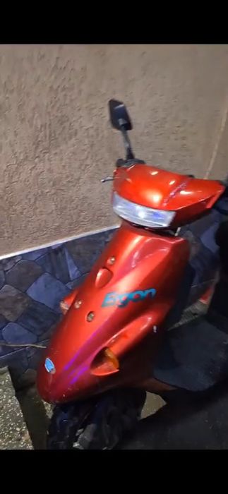 Vând scuter tgb nu porneste